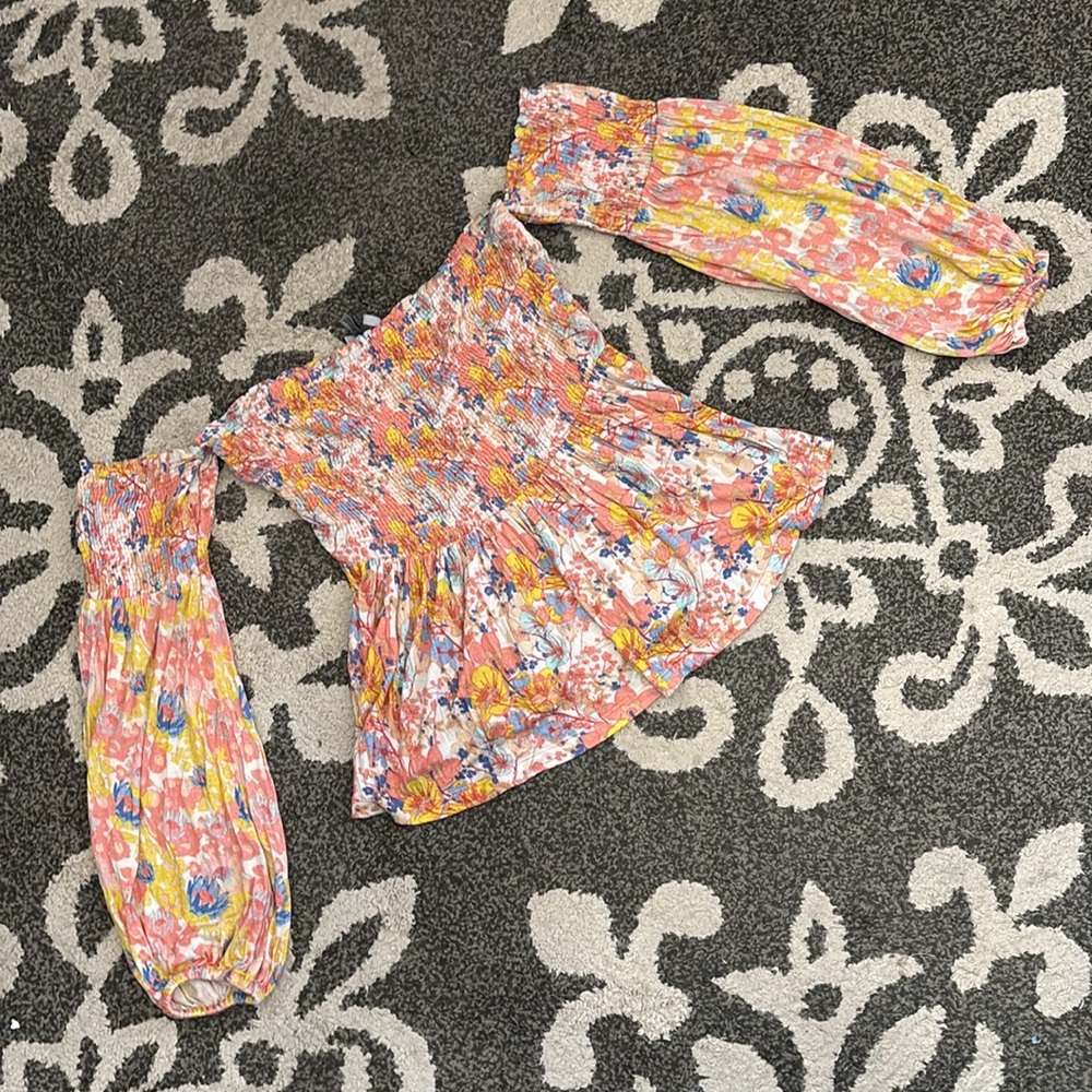 ☀️SOLD☀️Anthropologie - Long Sleeve Off-the-Shoulder - Picture 8 of 10